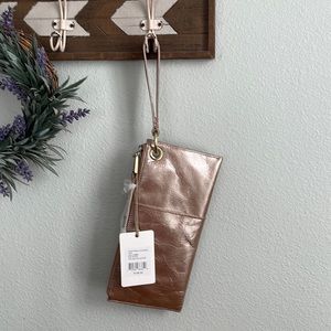 HOBO wristlet new with tag & dust bag.